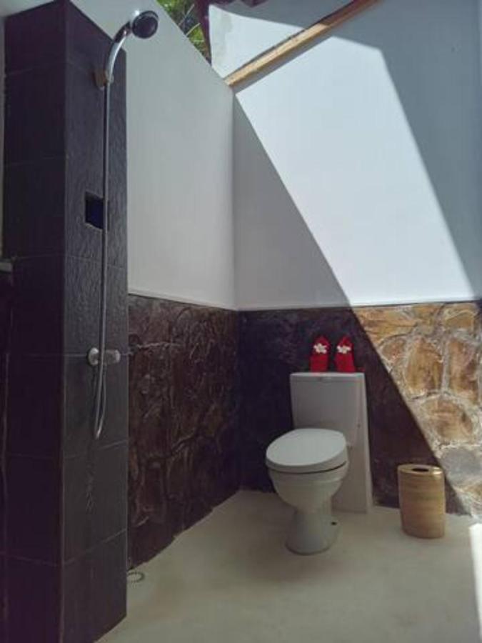 Gili Air Santay Bungalows Exteriör bild